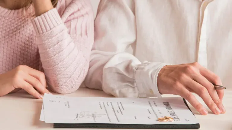 Ce cunoașteți despre divorț în 24 de ore? Aflați dacă acest lucru este realizabil!